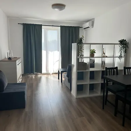 Relaxing In Shartrez * شكوربيلوفتسي