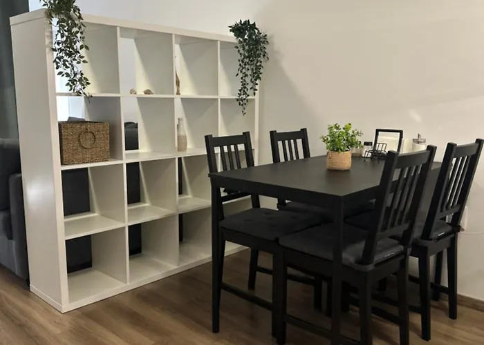 Relaxing In Shartrez *