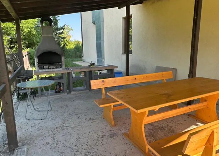 Апартаменты Relaxing In Shartrez