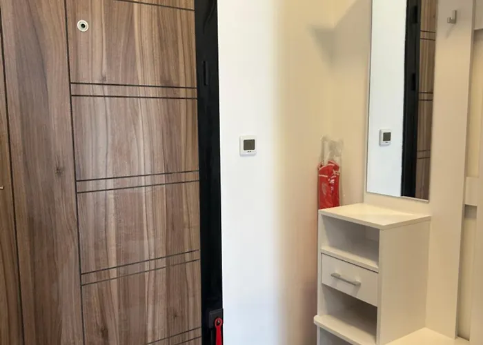 Relaxing In Shartrez