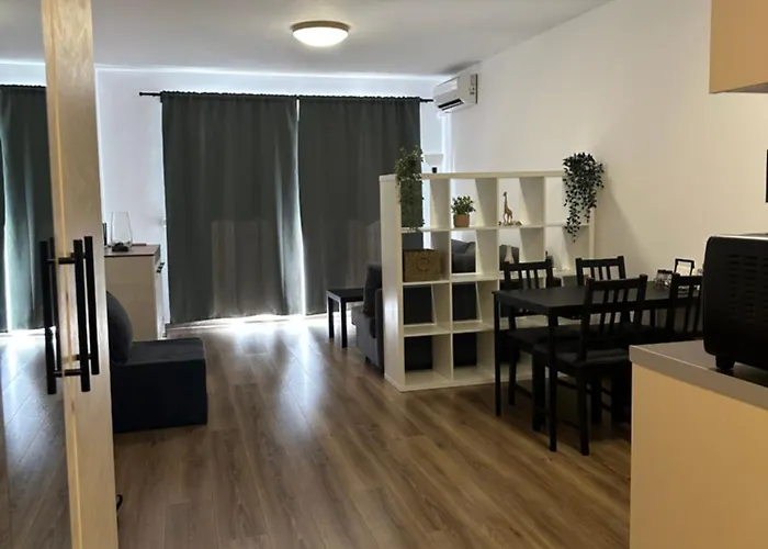 Relaxing In Shartrez * Шкорпиловци