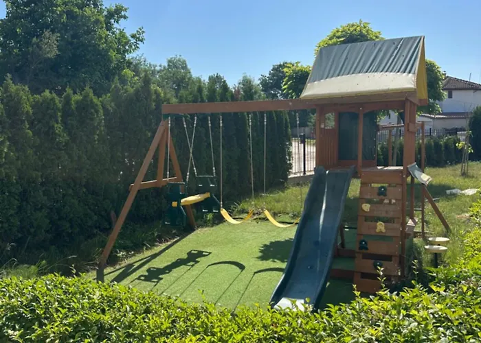 Relaxing In Shartrez * Шкорпиловци